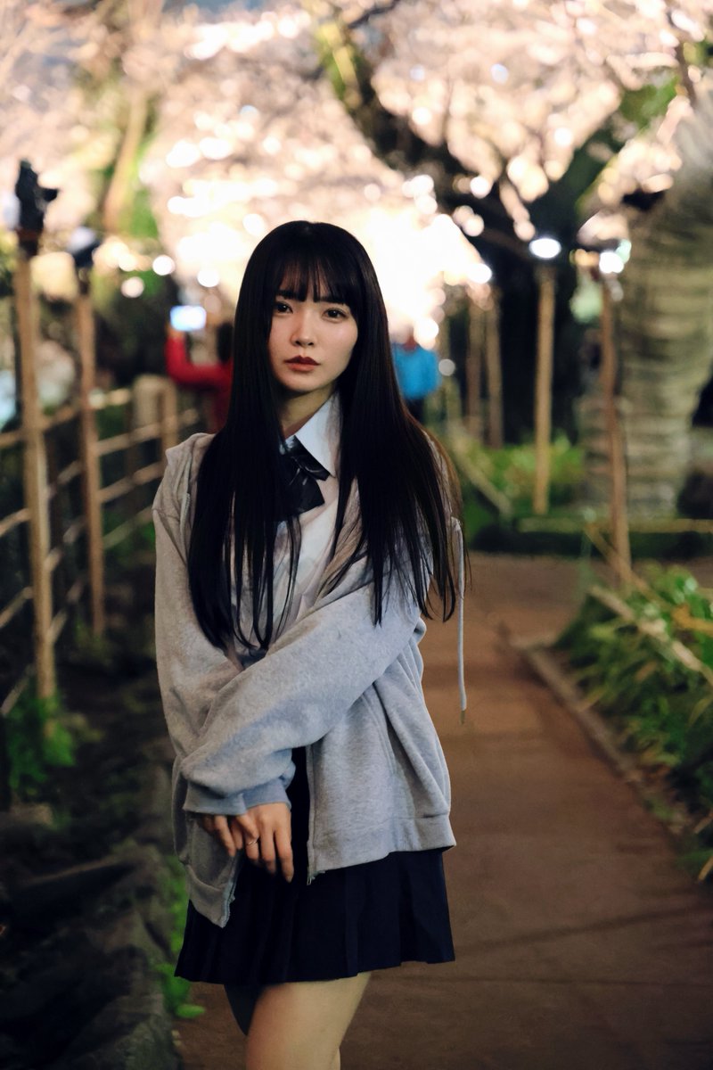 mi0104kki's tweet photo. 制服の彼女、
교복 여친 https://t.co/xNP3Py9nDk