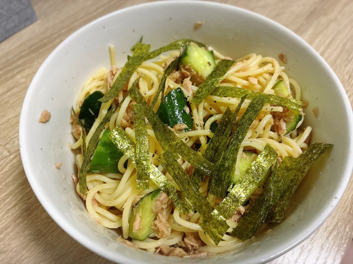 LuceWani's tweet photo. 我ながらまぁまぁ美味かった😄
たまに食べたくなる冷製パスタ https://t.co/U0VOD6gAiH