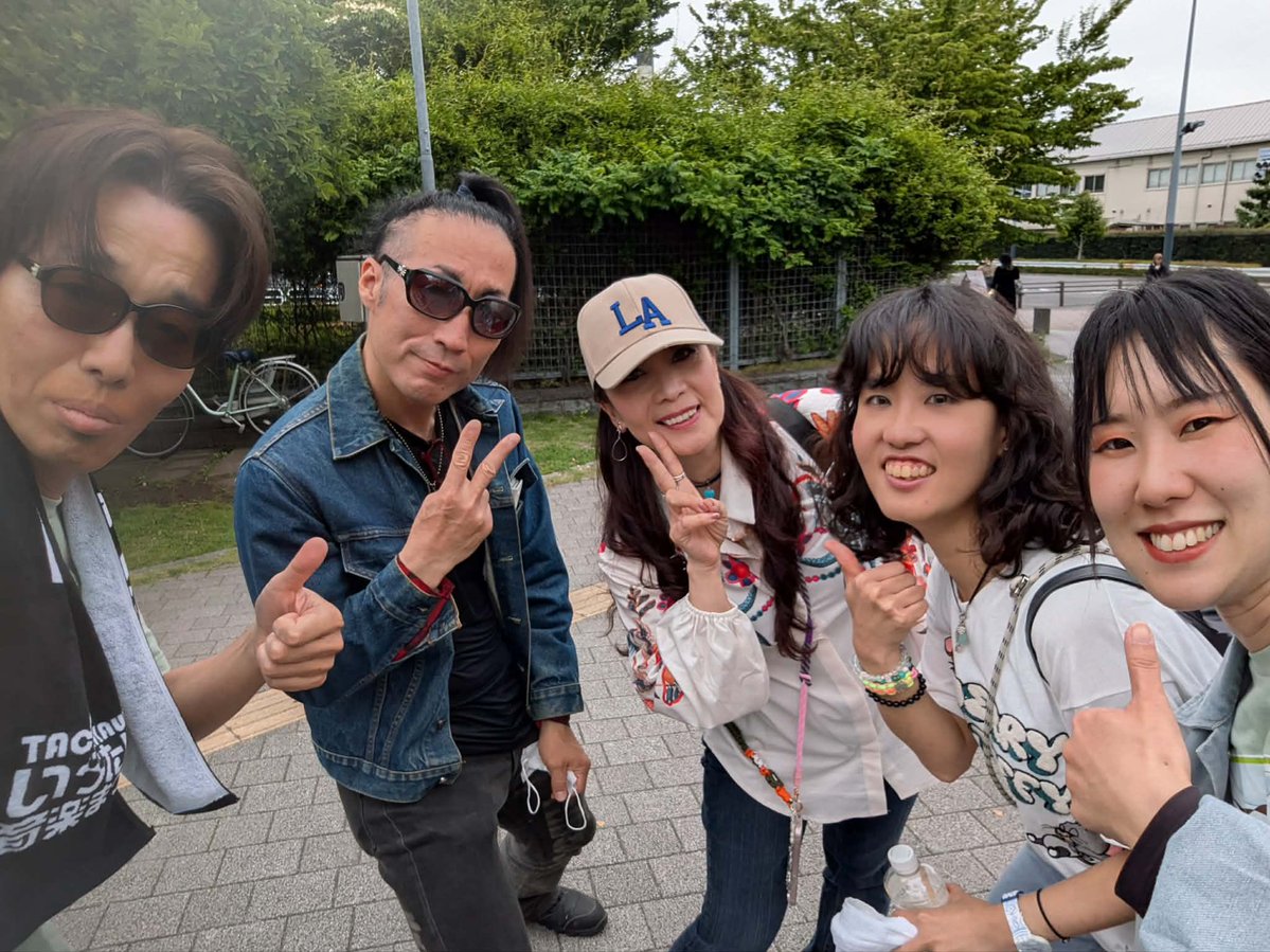 青山あすか tweet media