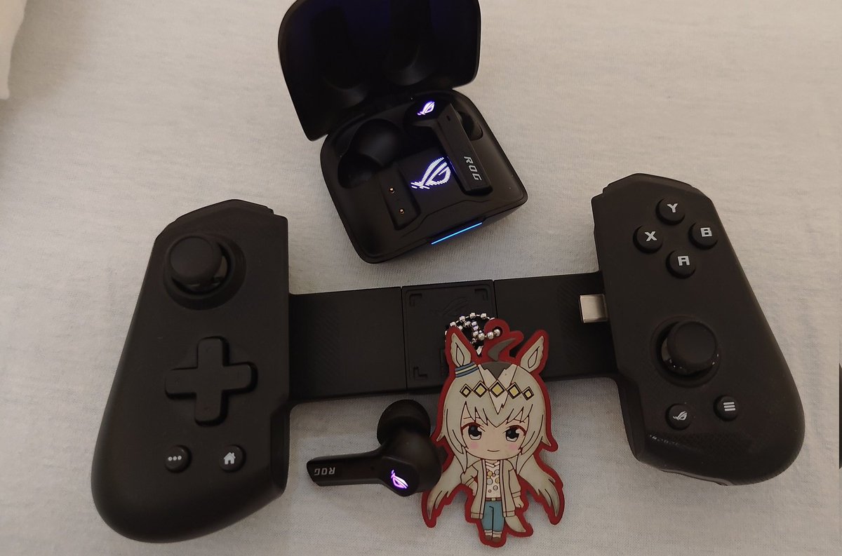 HatsuneMiku_Lat's tweet photo. 今日もスマホでFH6！
入院してるからスマホでしか出来ないんだけどな！

クラウドゲーミング最高よ https://t.co/2ZtQIbGoGF