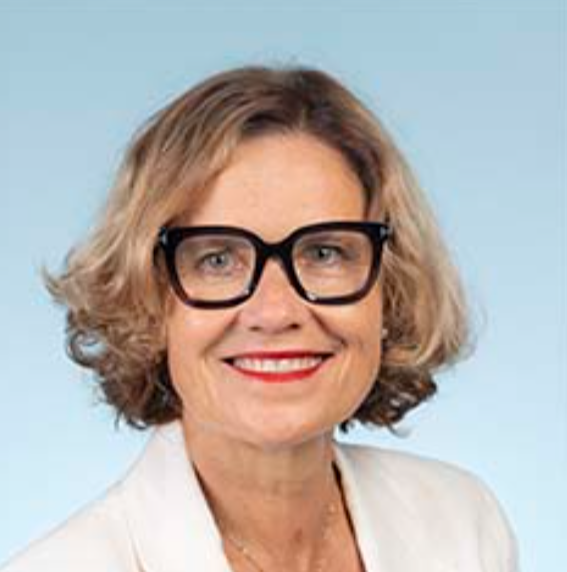 MEDEFVENDEE's tweet photo. Nous avons appris avec émotion le décès de Béatrice Bellamy ce week-end, députée de la 2ᵉ circonscription de la Vendée.

Nous adressons nos condoléances à sa famille, ses proches et l’ensemble de ceux qui ont eu l’occasion de travailler à ses côtés, dont le MEDEF Vendée. https://t.co/aa3zSeAczM