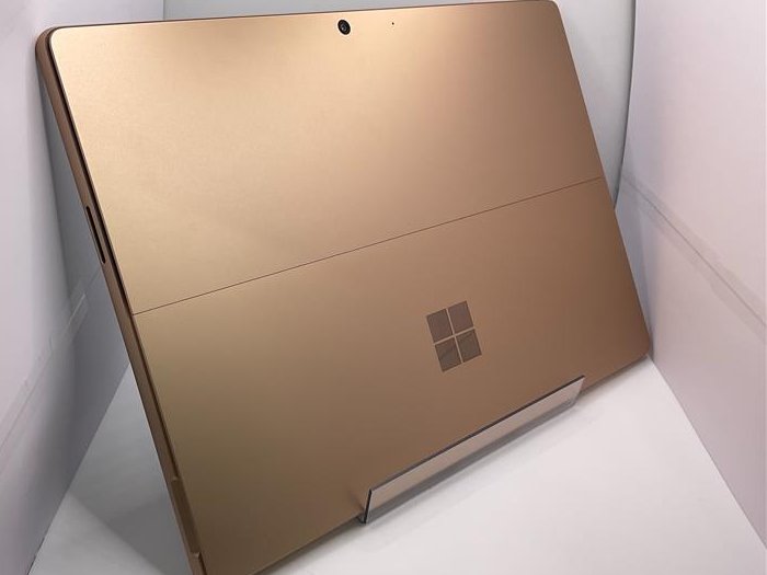 その中からK 一押しの商品を紹介‼ 💻Microsoft Surface Pro (第11世代