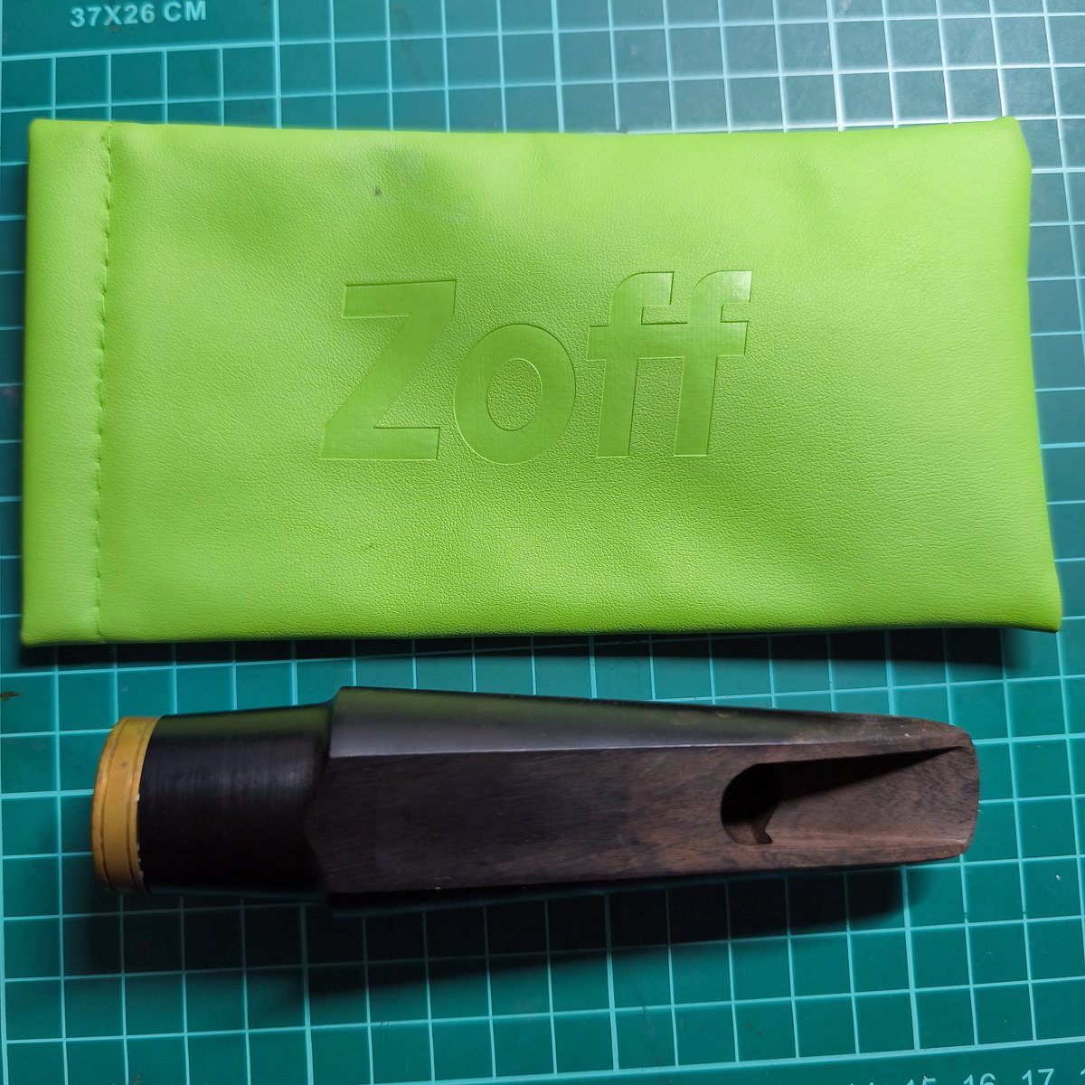 Zoffのこれマウスピースいれるのにちょうどいいから10個くらい欲しい