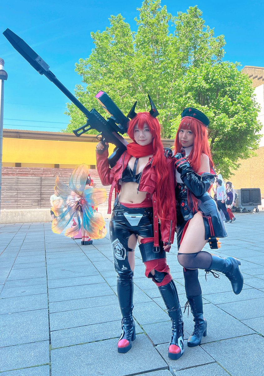miaomimi_'s tweet photo. RED HOOD X RAPI🔥❤️

@Iraelia_Frost is too cool 😣😣❤️❤️❤️ im so happy to finally meet 😮‍💨😮‍💨 see you in dokomi!!! 

#nikke #nikkecosplay #rapi #redhood #mcmlondom https://t.co/683QT1Oiks
