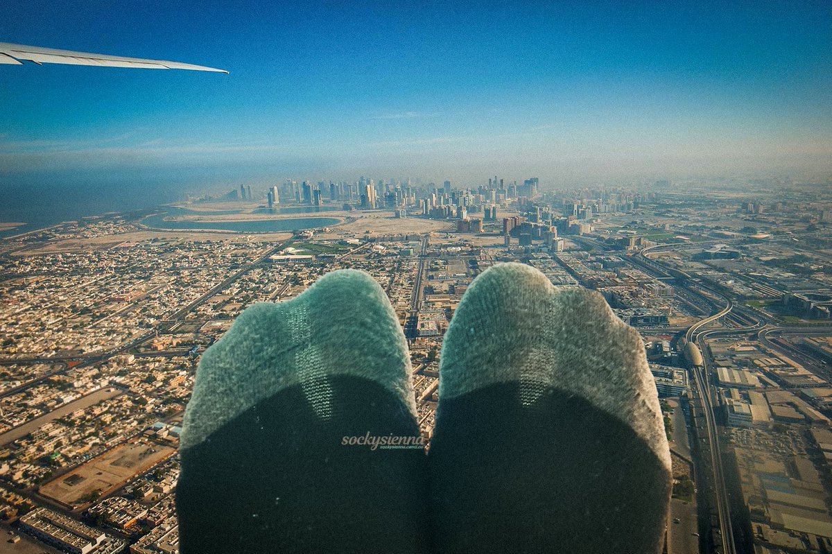 ColossalScale's tweet photo. Giantess POV: Sitting and enjoying the city view. #sizetwitter #giantess
Model: @sockysienna https://t.co/16F6JNL896