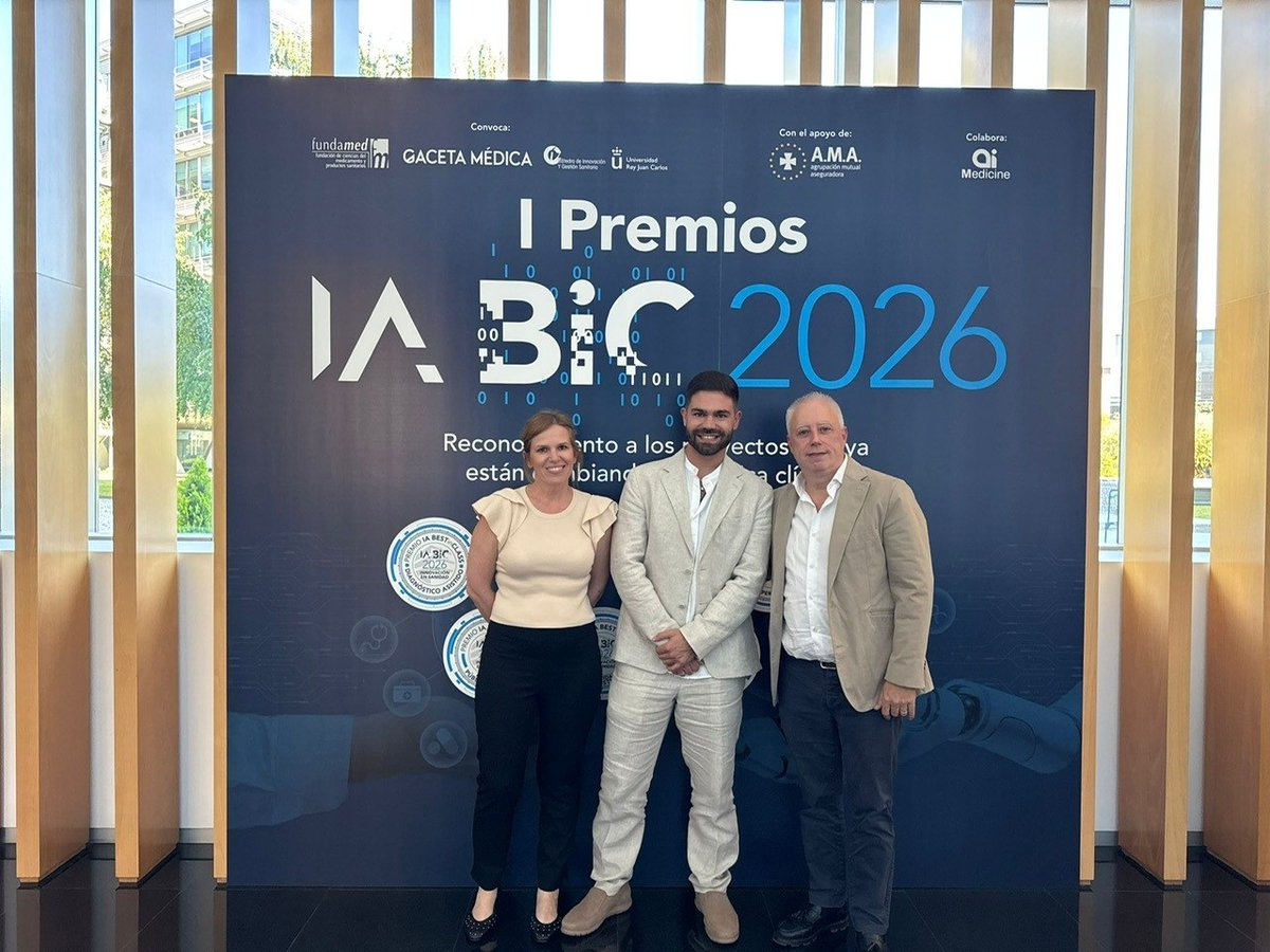 GVAlaRibera's tweet photo. Enhorabona al Dr. José Miguel Sequí, reumatòleg de l'#HospitalLaRibera, finalista en els Premis #BestInClass d'Intel·ligència Artificial.
🏥 Finalista en:
🔹 Seguretat del Pacient
🔹 Ajuda a la Decisió Clínica
🫁 #LUNGUARD
💊 #FARMACHECK
#CuidemJuntsSomLaRibera https://t.co/1a5eRifeVX
