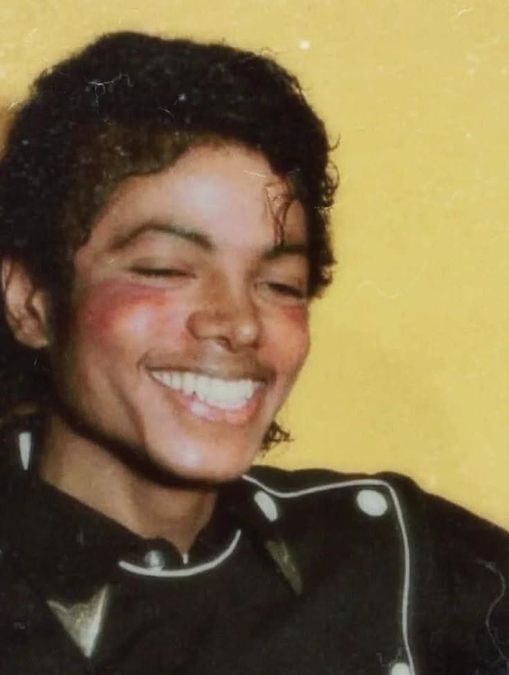 ray || 777 tweet media
