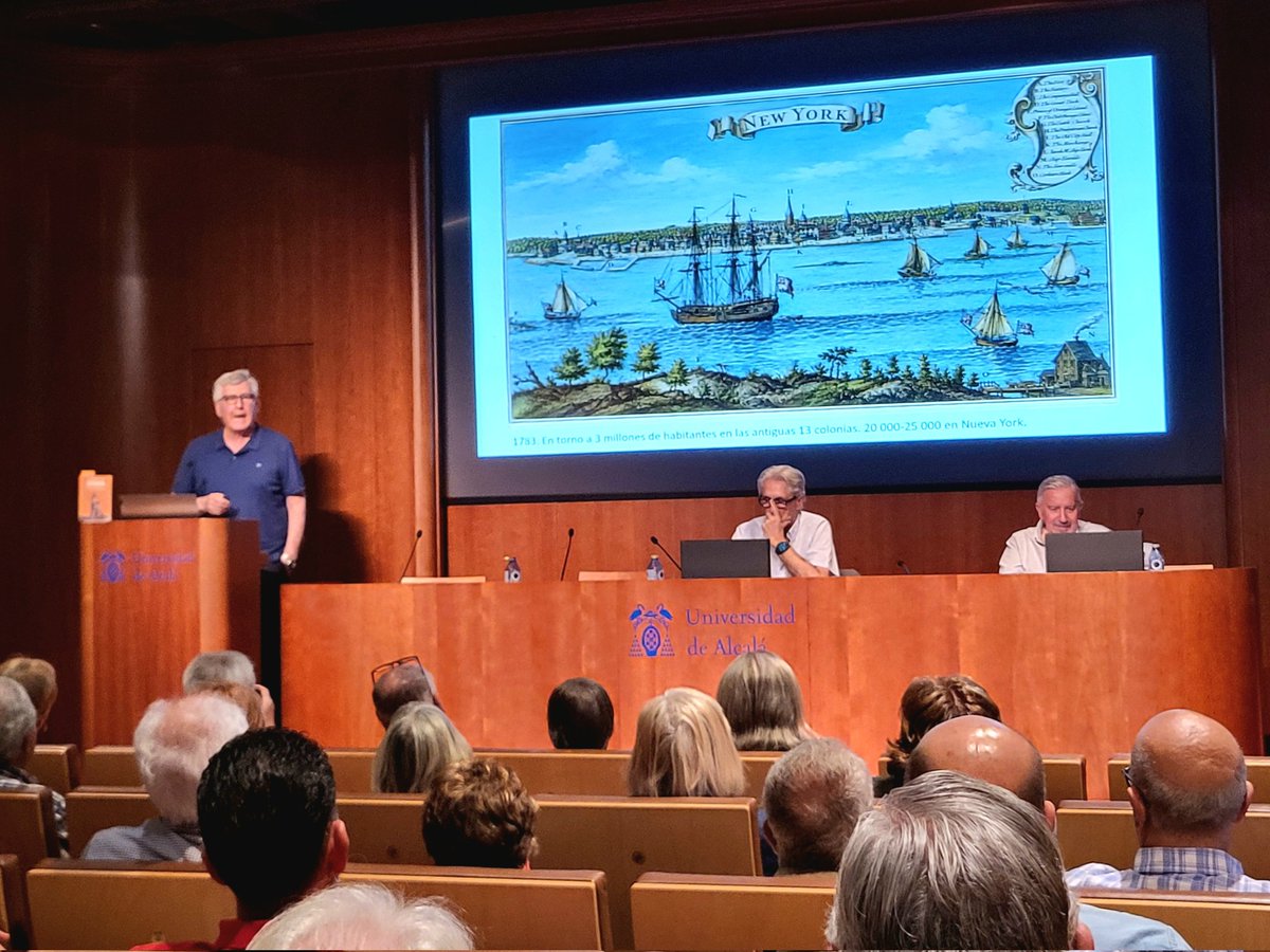 PSOEAlcaladeH's tweet photo. 📚 CULTURA | Ayer se presentó la primera traducción al castellano del libro “Astoria”, de Washington Irving, realizada por Manuel Peinado Lorca.

Nuestros concejales @AlbertoBlazquez y @enriquenoju asistieron al acto celebrado en el rectorado de la UniversidaddeAlcalá. 👏🏻👏🏻👏🏻 https://t.co/tElgLT3NQy