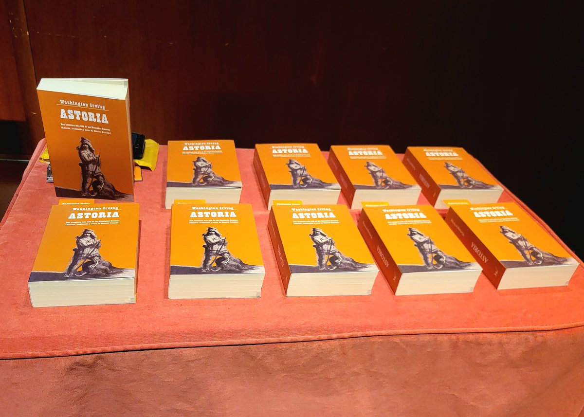 PSOEAlcaladeH's tweet photo. 📚 CULTURA | Ayer se presentó la primera traducción al castellano del libro “Astoria”, de Washington Irving, realizada por Manuel Peinado Lorca.

Nuestros concejales @AlbertoBlazquez y @enriquenoju asistieron al acto celebrado en el rectorado de la UniversidaddeAlcalá. 👏🏻👏🏻👏🏻 https://t.co/tElgLT3NQy