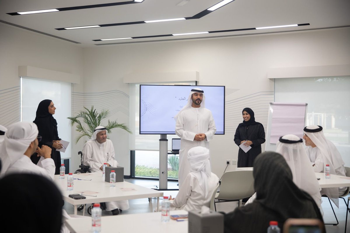 رؤية الإمارات tweet media