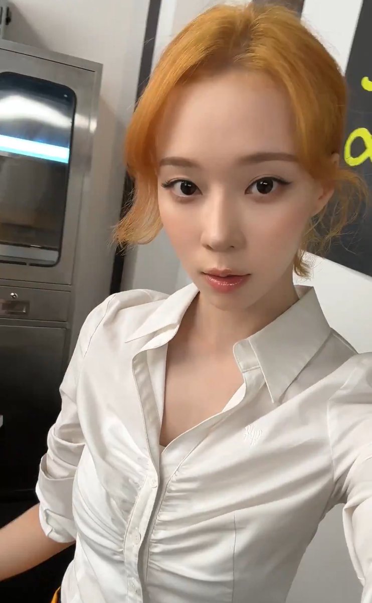 ˚✩delia˳✧🍋 #1 winjoy stan! tweet media