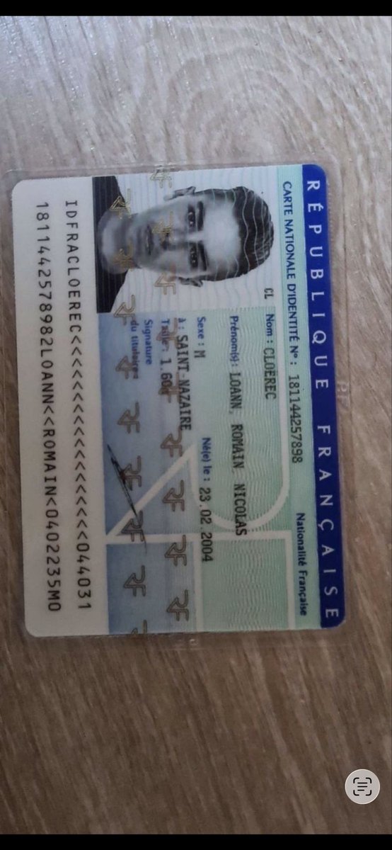 ligue2bktt's tweet photo. Les gars je me suis fait scam des places pour Roland Garros par ce fdp @mikautadzinhoo ne lui faites surtout pas confiance, faites en sorte qu’il rembourse les gens à qui il a scam  #rolandgarros #places #tennis https://t.co/iv7KYuqk16