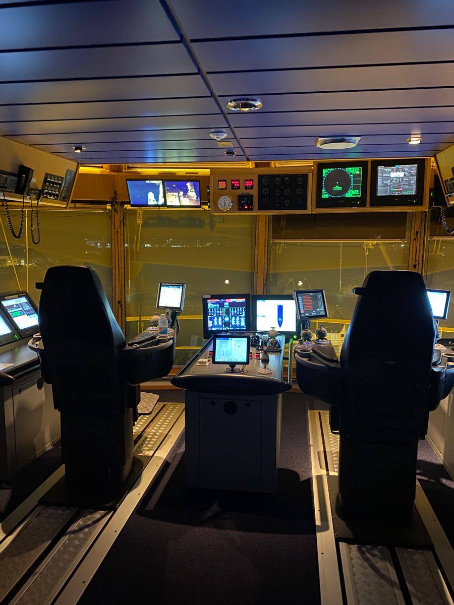 Marine Jobs tweet media