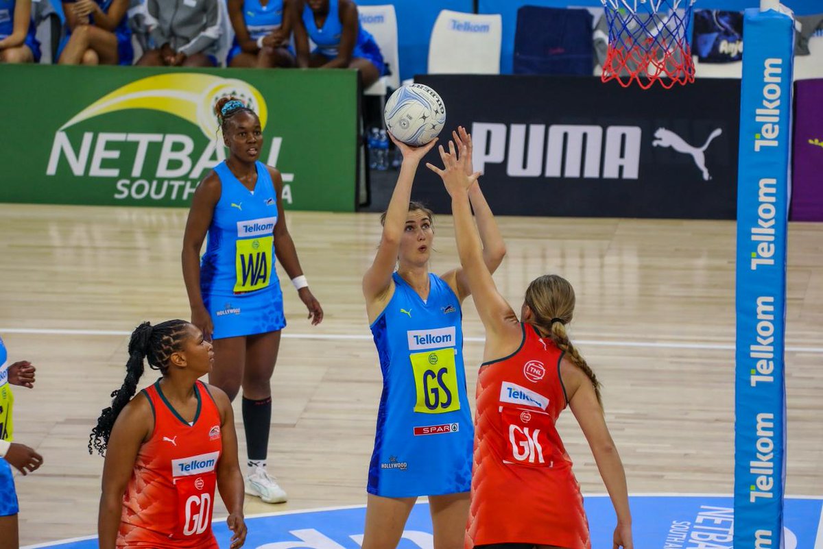 Netball_SA's tweet photo. The Aloes pushed all the way 🫸 But the Jaguars stood tall in a tight contest to secure a 52-44 win. Kyla Dames, controlling the middle earns her second POTM award of the season. https://t.co/k4nDAAievL