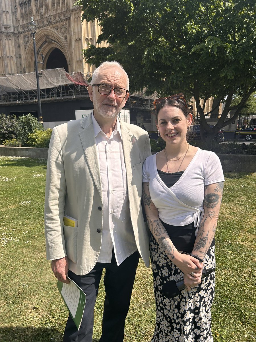 Harriet Williamson tweet media