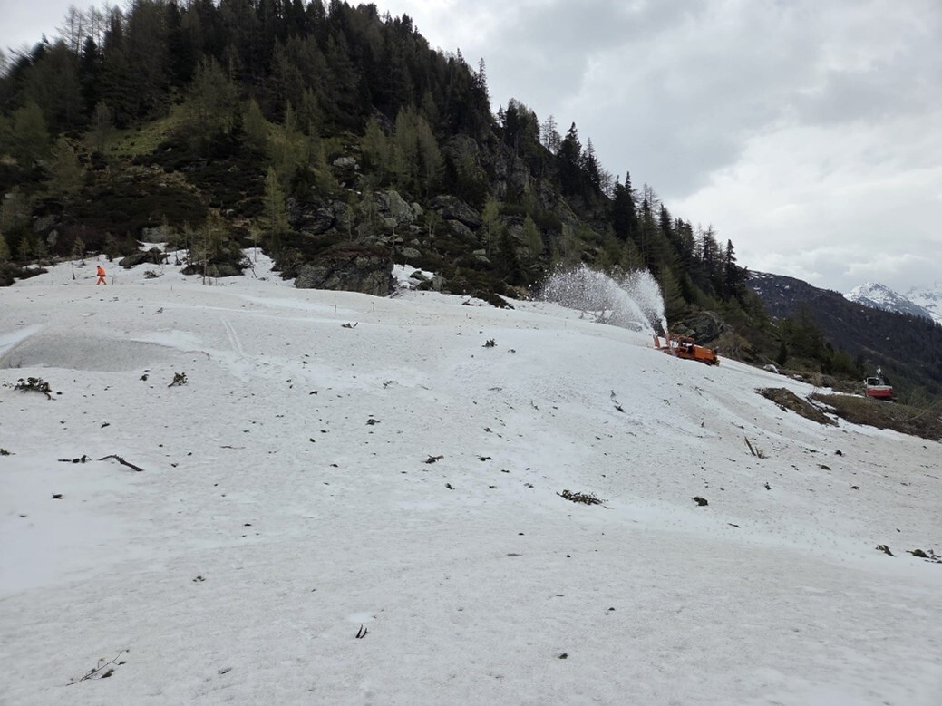 Dampfbahn Furka-Bergstrecke tweet media