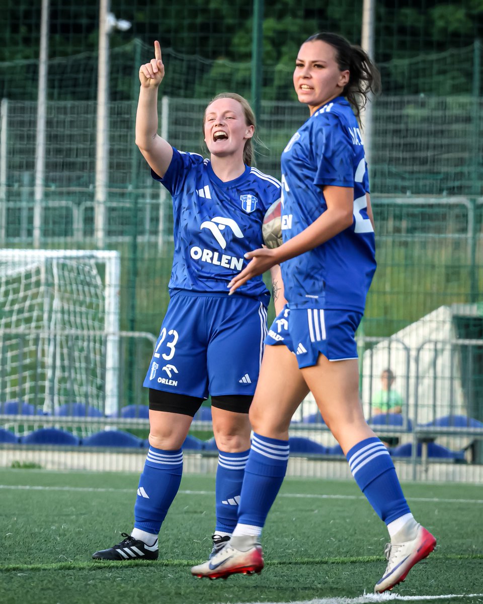 WislaPlockSA's tweet photo. Mecz Nafciarek z Lechitkami na zdjęciach Natalii Gonty 📷

Galeria #WPŁLPO 🔗 https://t.co/15flJHDEHv https://t.co/KPt1UEIrqI