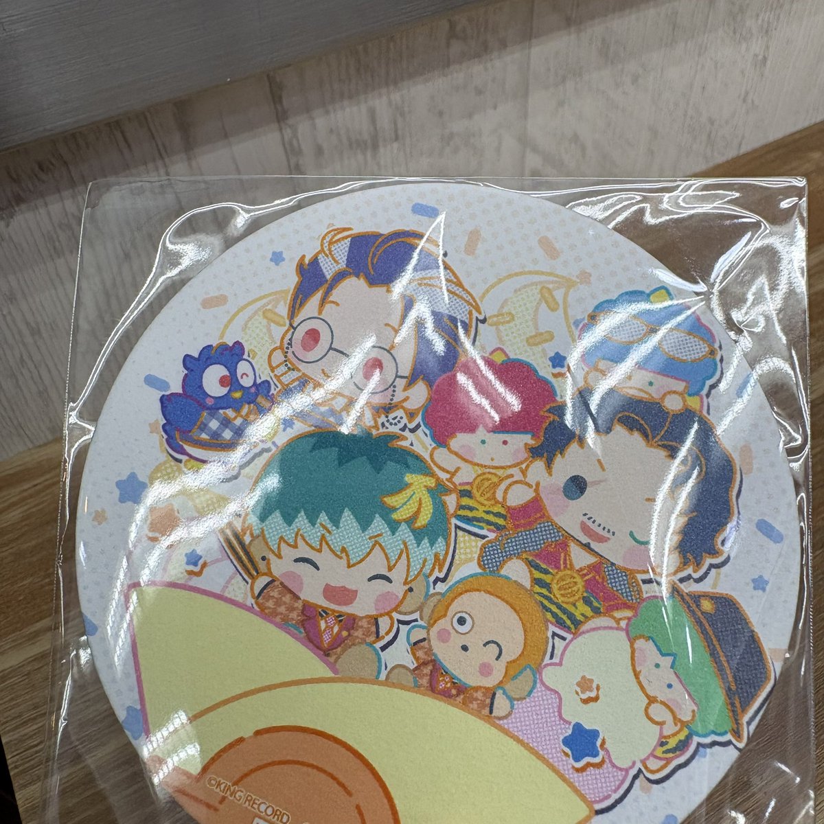 _lv45n's tweet photo. 【交換】ヒプマイ ヒプノシスマイク コラボ ディッパーダン クレープ サンリオ コースター

꒰ 譲 ꒱  イケブクロ オオサカ

꒰ 求 ꒱ ヨコハマ

2:1での比率違いも可能です
本日池袋手渡し
後日池袋/横浜手渡し
郵送可能
お気軽にお声かけください https://t.co/ddpXcM4lRd
