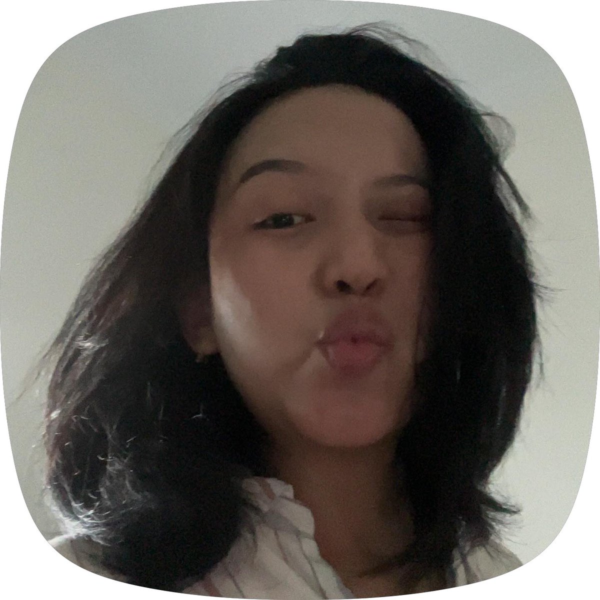 giegieppu's tweet photo. up sini dulu deh https://t.co/80CvLLOnZj