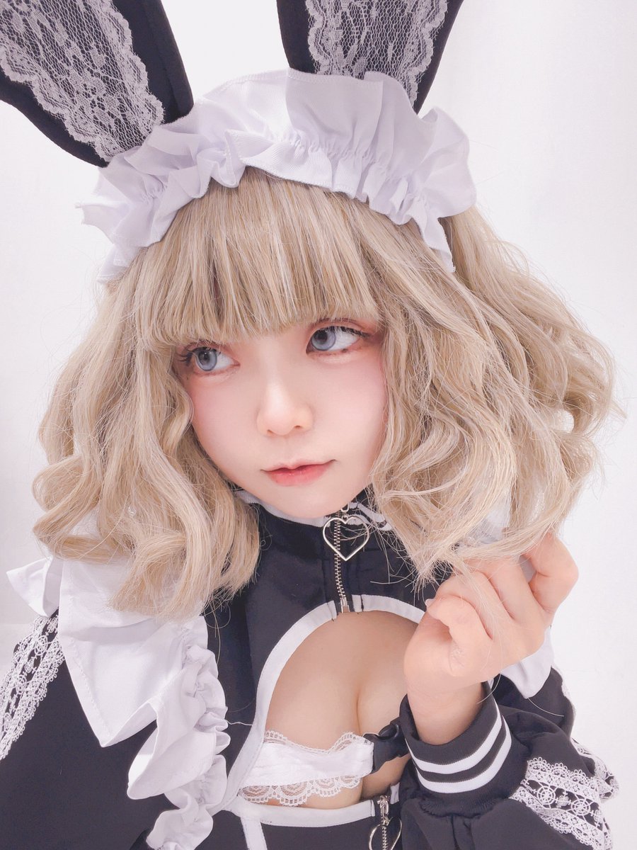やこ📛 tweet media