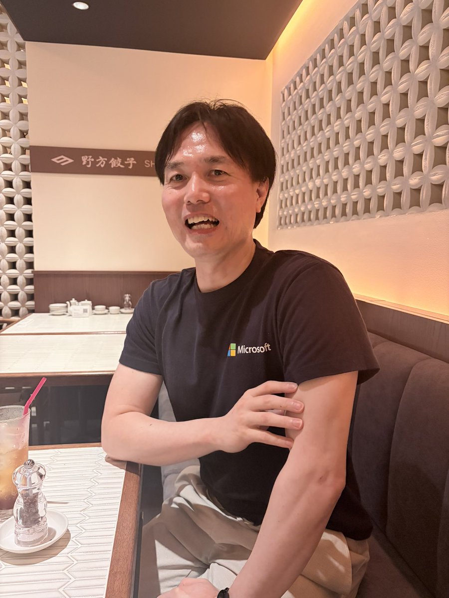 まつこ tweet media