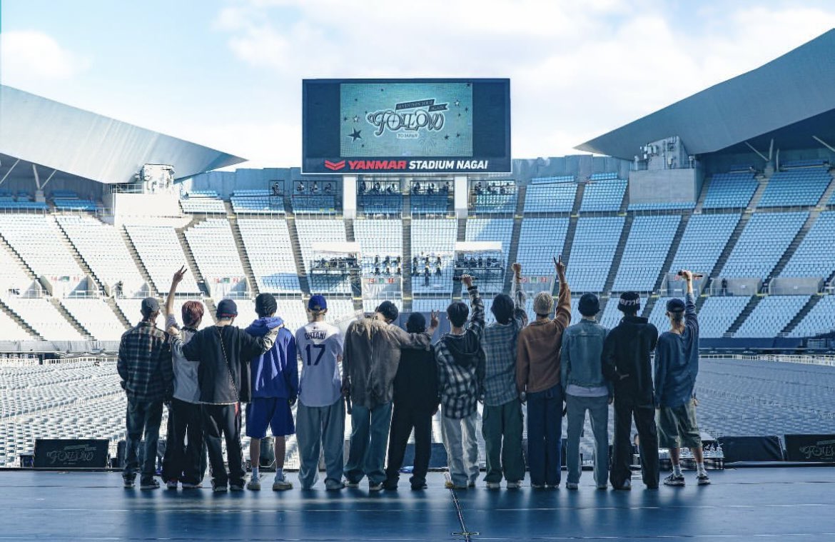 Haevaf17's tweet photo. おめでとう、ありがとう、この先もずっと、ね！💐

#돌고돌아_11주년_영원할_세븐틴캐럿
#11YearsWithSEVENTEEN https://t.co/hdmsa5scph