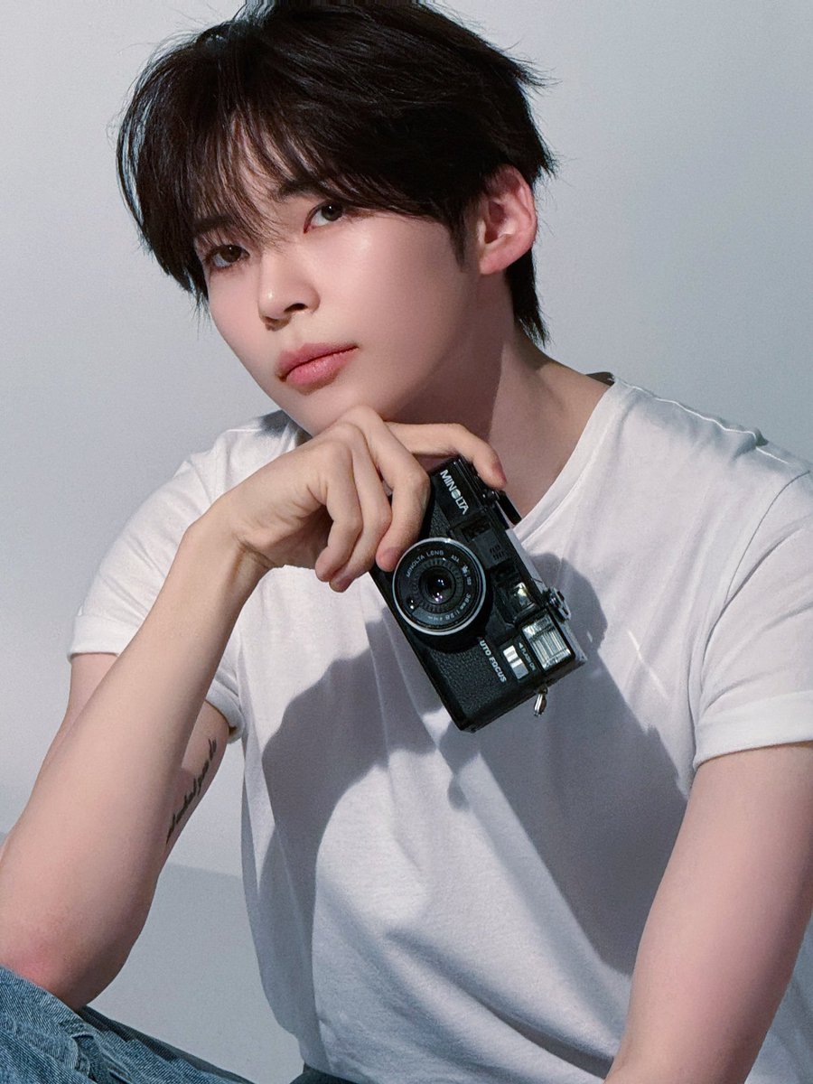 빙닝 tweet media
