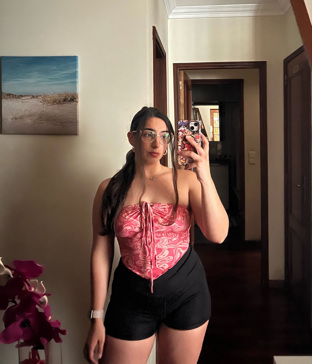 Helena Santos tweet media