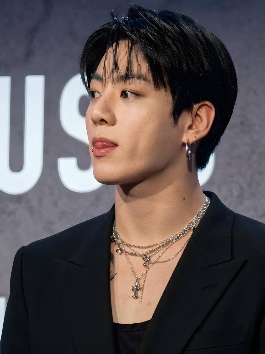 BTS FANCAFE tweet media