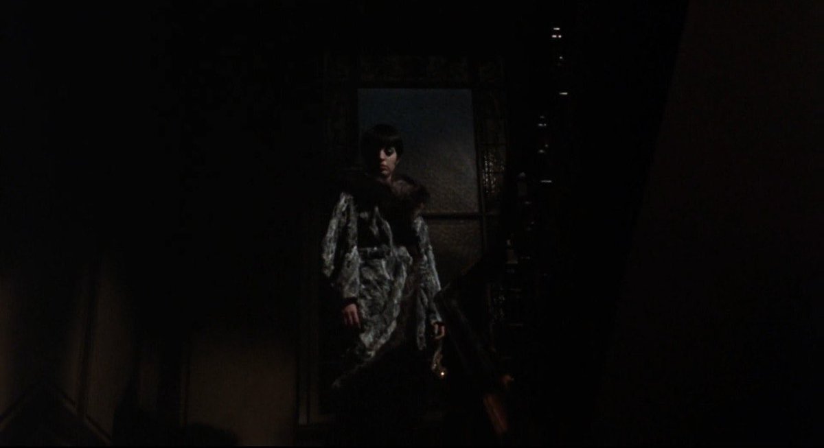 WeeklyWatches's tweet photo. cabaret (1972) dir. bob fosse https://t.co/oIsm0BUeRP