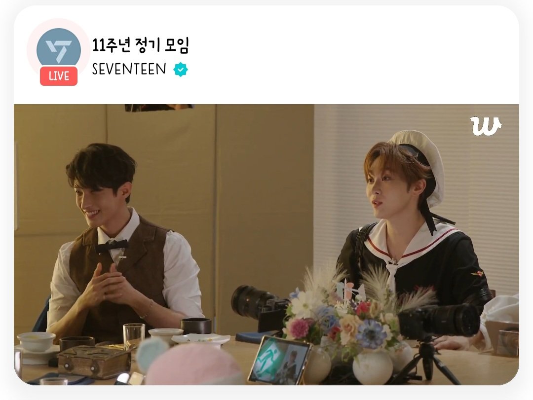 ssjingg's tweet photo. 아니 이거 너무 제대로잖아ㅋㅋㅋㅋㅋ 열심히 준비할 거라 생각은 했지만 헤메까지ㅋㅋ 너무 본업인데ㅋㅋㅋㅋ 아 ㅅㅂㅌ 넘 재밌어ㅋㅋㅋ 미리보기 몇 초만 보는 데도ㅋㅋㅋ보기 전부터 보기 아깝다ㅋㅋ 나도 진지하게 경건한 마음으로 집중 딱하고 볼게요 11주년축하🎉 https://t.co/QUuuBD5Jeb