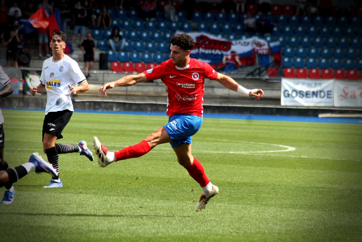 UD Ourense 🐺 tweet media