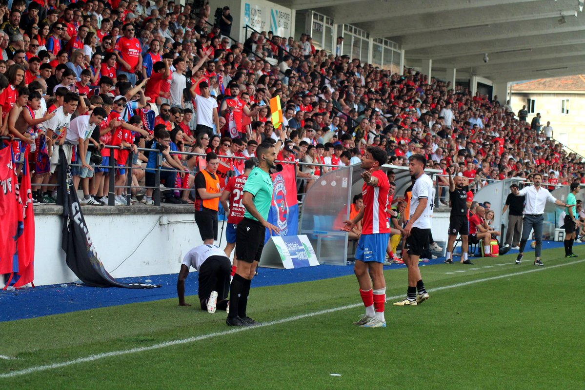 UD Ourense 🐺 tweet media
