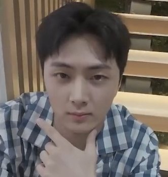 쫑 tweet media