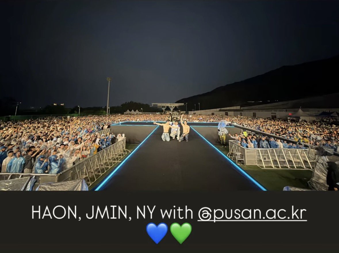 haonic's tweet photo. 00 KC. 2 nya sumukan, 1 nya anak pesantren.
thanks for having us. 💙

@haonic @jminotleave @NOWIMYOUUNG https://t.co/4xNMa0XCkS