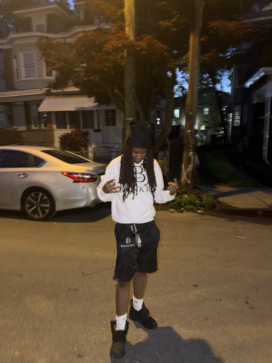 RayannaSmith4's tweet photo. Due time… ⏳⏳ 

#Bankro #Philly #NY #FL https://t.co/plkQCROzBS
