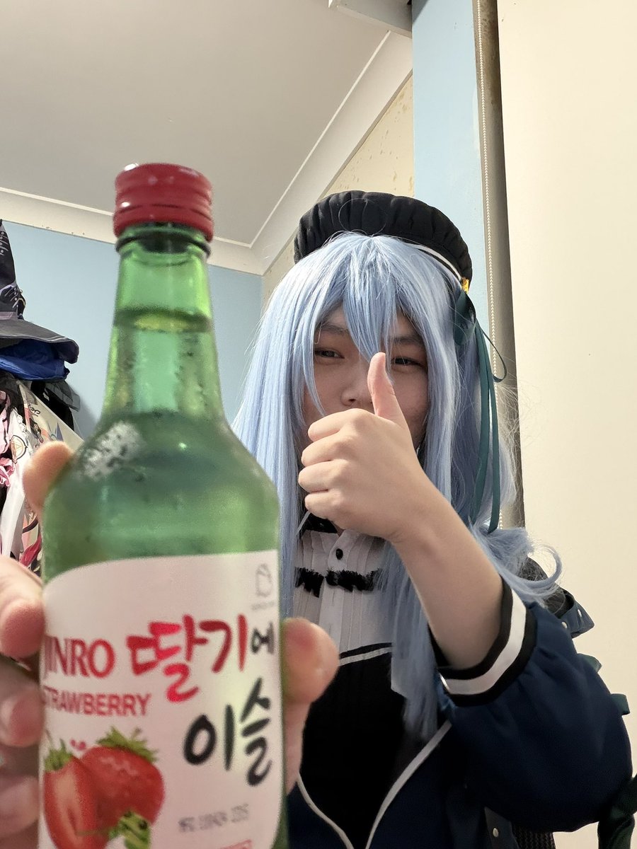 🌸Toast🌸 tweet media