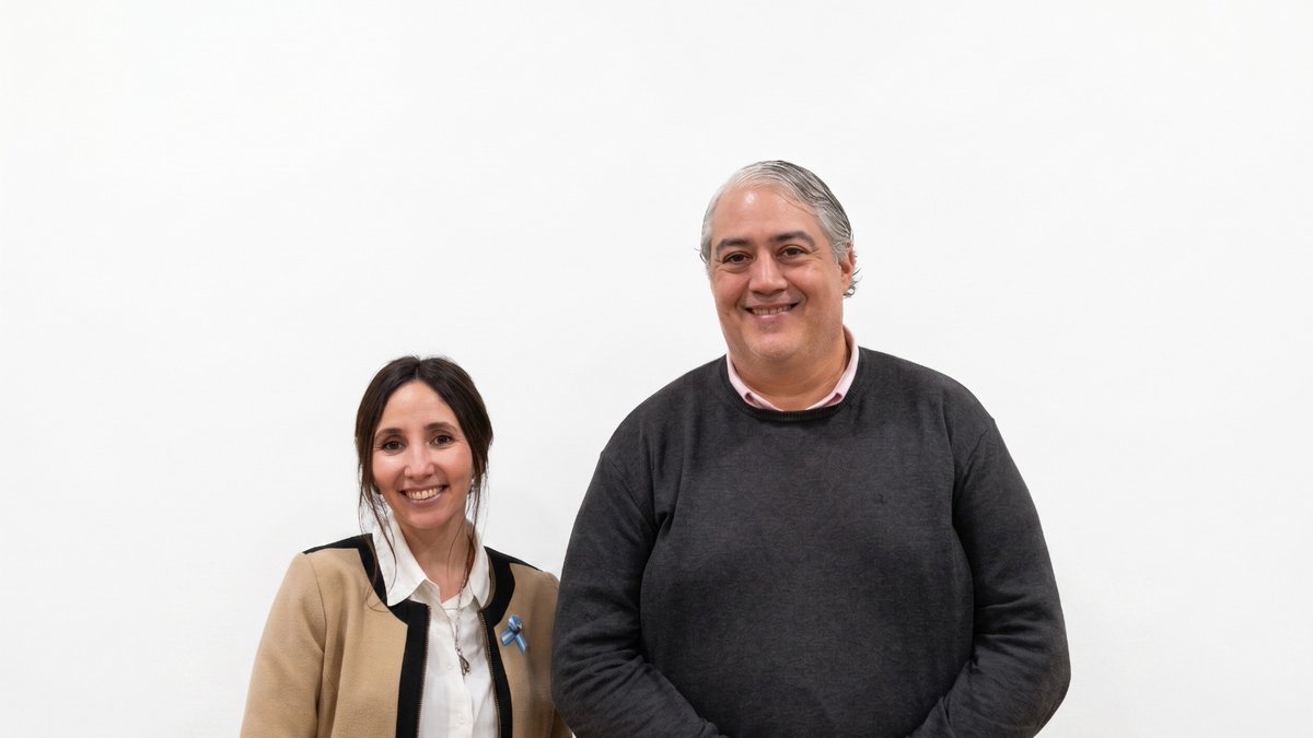 FrenteaCano's tweet photo. Martín Bustos es el candidato del oficialismo para conducir el comité local de la UCR
https://t.co/d6LYZrg4D0 https://t.co/u95hhBkLUd
