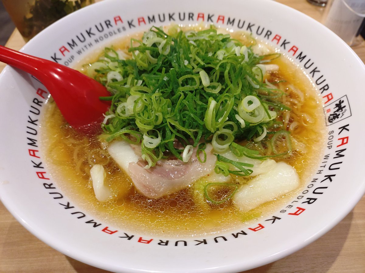 ajpw_vm's tweet photo. 昨夜の晩飯。
#どうとんぼり神座 のおいしいラーメンに、ねぎトッピング。 https://t.co/QjeNvnFIaY