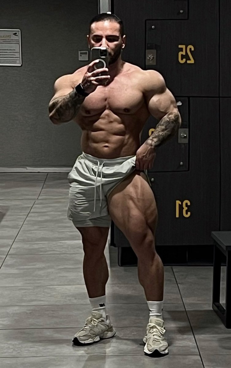 MuscleJacking tweet media