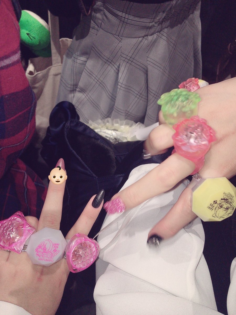 †❤︎ tweet media