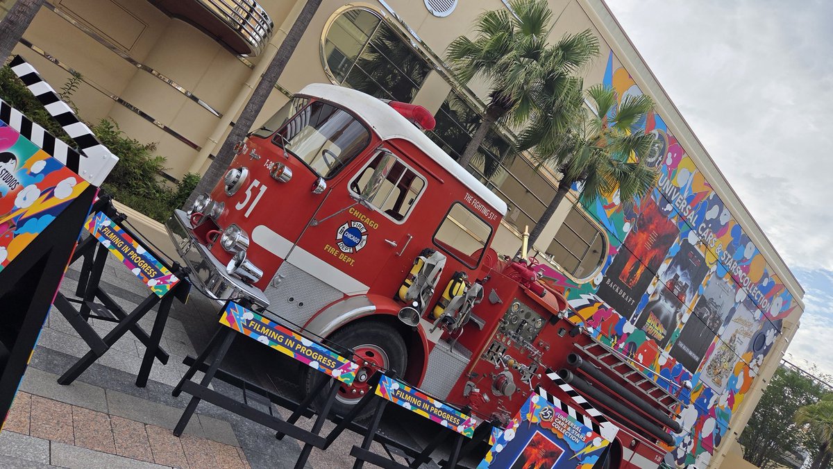 AHaruchi's tweet photo. #USJファン　久しぶりに来ました🚒　素敵な空間です🌏💖 https://t.co/SFOx9MpKI1