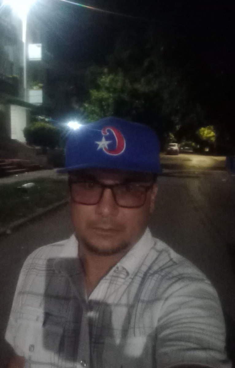 Mario J. Pentón tweet media