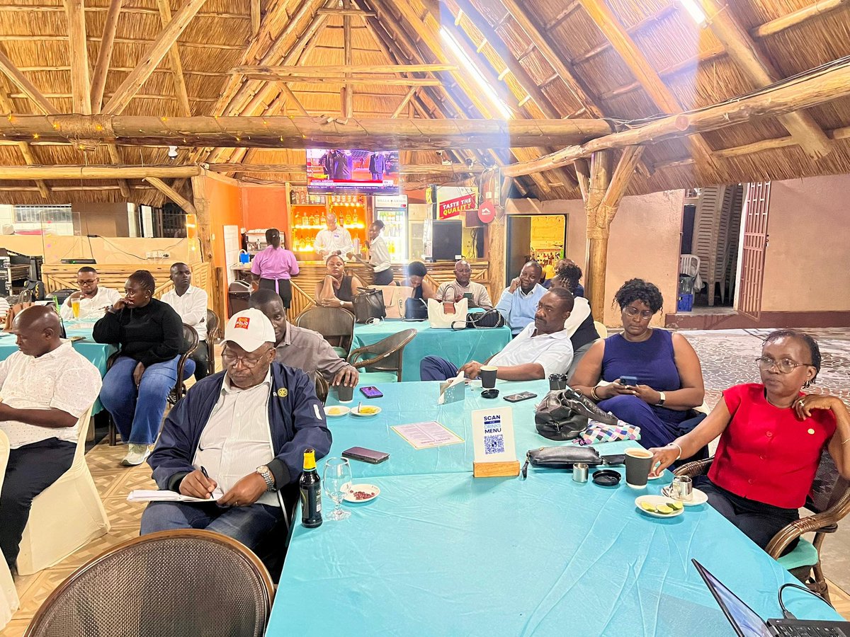 KlaSpringers's tweet photo. Great conversations, fresh perspectives, and one clear message—partnerships make everything stronger. Last Thursday’s fellowship reminded us that when we work together, impact goes further 💙 https://t.co/7wa3azWN7N