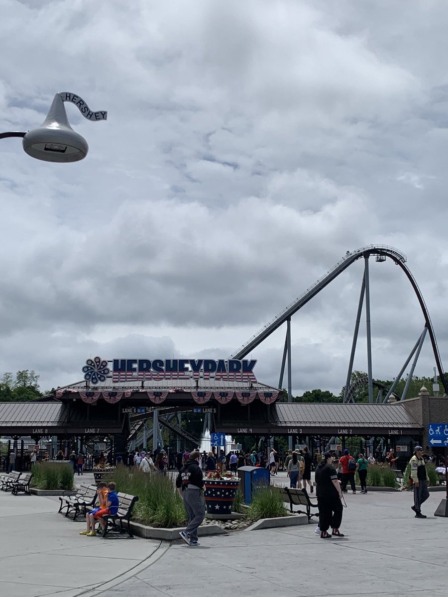 beachgirl_nm_17's tweet photo. #Memorialdayweekend🇺🇸 #2026 @Hersheypark @TroegsBeer #thechocolatier https://t.co/VcvZrJiKyJ