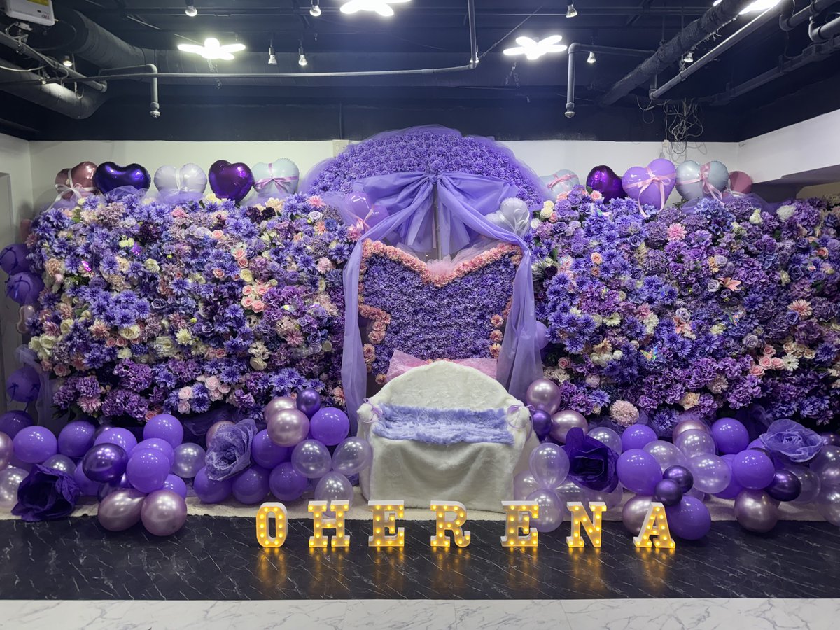 oheseitansai's tweet photo. 💜スタンドフラワー
紫の花をベースに真ん中に蝶をモチーフにした形を作っていただきました！ https://t.co/4l185cccxo