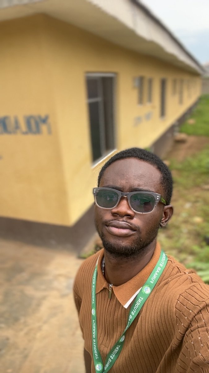 Francisᶜ tweet media