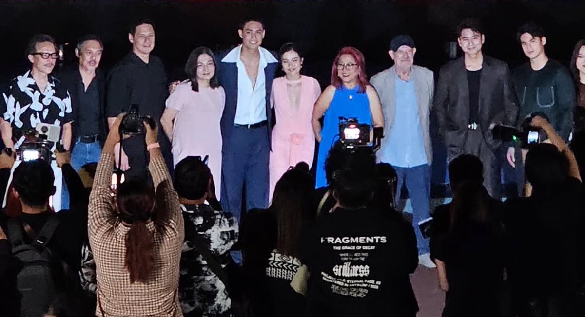 intodonbelleee's tweet photo. The Cast of Tayo Sa Wakas 

DONBELLE PREMIERES SA WAKAS
#DonBelle #TayoSaWakas
#TayoSaWakasWorldPremiere https://t.co/oZZ4cX2IVe