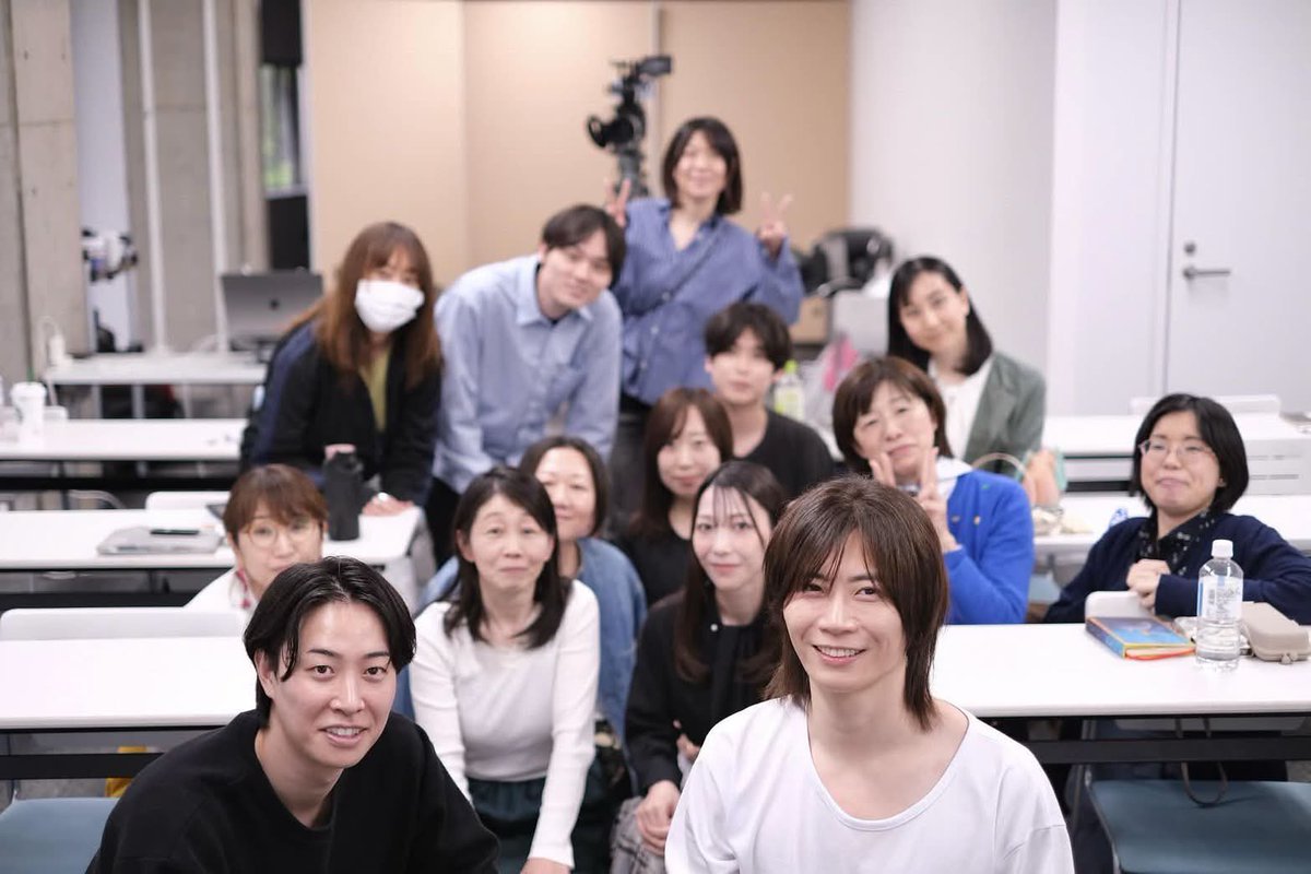 memomajuku's tweet photo. 📣5月集中講義のお知らせ
『塾長 前田裕二から直に学びを得れる特別な90分』今月も若干ですが大好評の【一般参加チケット】ご用意しました！🥁
梅雨入り目前の週末、是非現地で前田裕二の学びに触れてみませんか？🧠✨🌿

日時: 5/30(土) 13:00-14:30 都内
🪑一般参加チケット
https://t.co/mwMjeOHyeZ https://t.co/2c8nsG0rFi