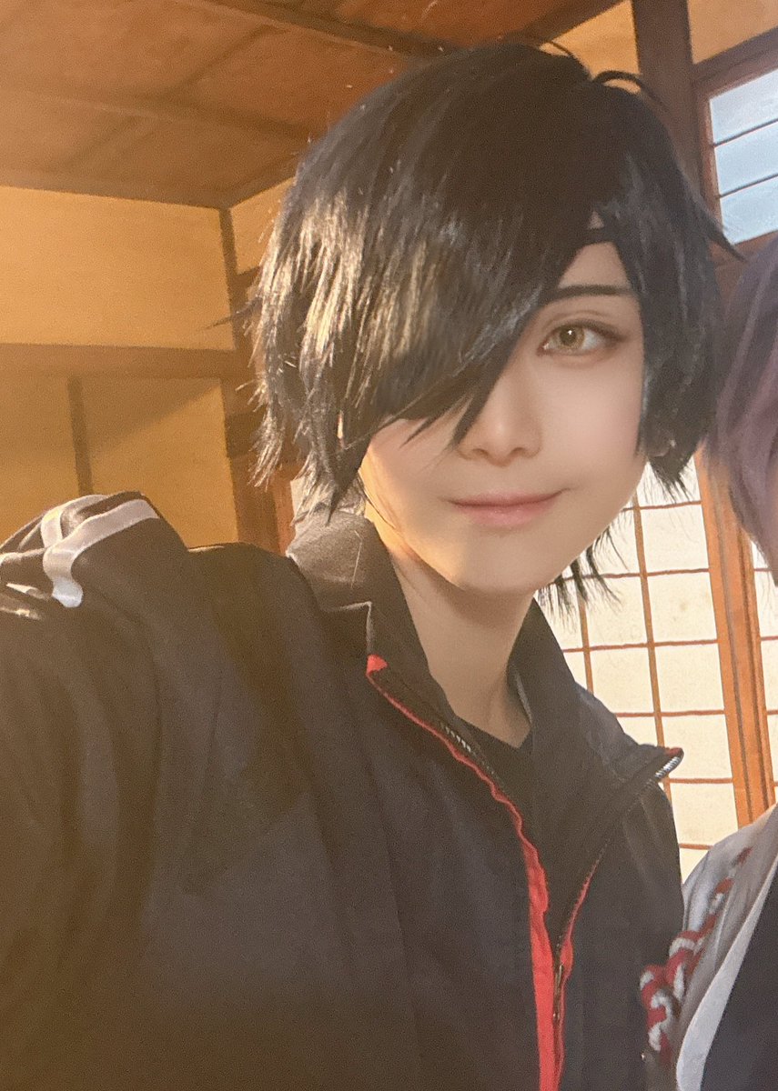 ANZU_0v0_cos's tweet photo. 長船と長船と長船 https://t.co/yZPiaSmCBR